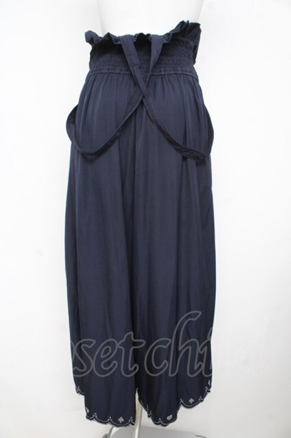 画像2: axes femme POETIQUE / トランプ刺繍サス付パンツ  ネイビー Y-26-02-23-233-AX-PA-SZ-ZY (2)