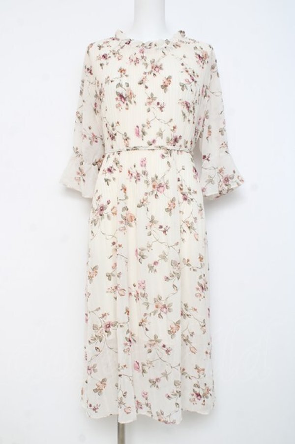 画像1: axes femme / 細プリーツ花柄ワンピース  生成り Y-26-02-27-106-AX-OP-SZ-ZY (1)