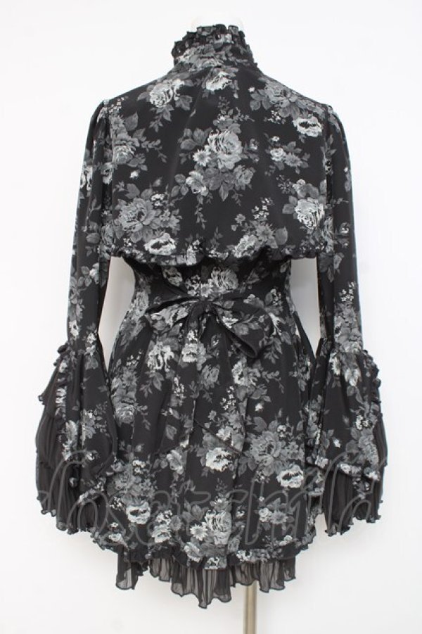 画像3: MARBLE / 姫袖ボレロ付き配色切り替えデコラティブワンピース  グレーバラ柄ワンピース×黒ボレロ Y-26-02-27-166-GO-OP-IG-ZY (3)