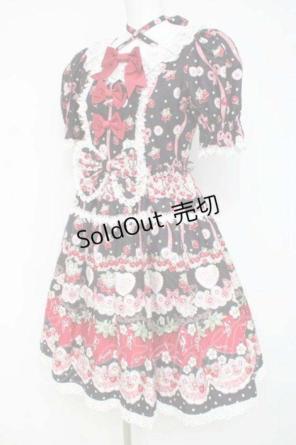 画像2: BABY, THE STARS SHINE BRIGHT / Juicy Strawberry Memory柄ワンピース  クロ Y-26-02-27-180-BA-OP-IG-ZY (2)