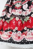 画像6: BABY, THE STARS SHINE BRIGHT / Juicy Strawberry Memory柄ワンピース  クロ Y-26-02-27-180-BA-OP-IG-ZY (6)