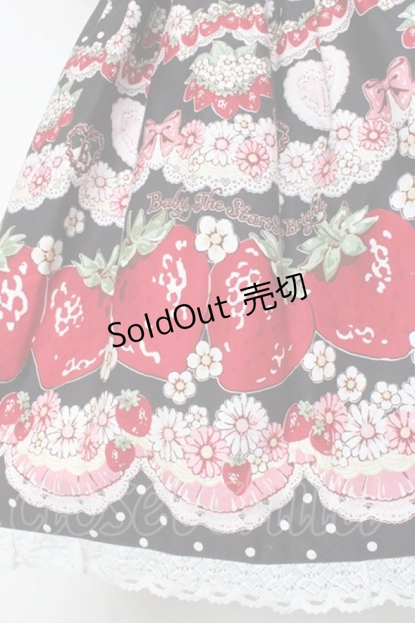 画像6: BABY, THE STARS SHINE BRIGHT / Juicy Strawberry Memory柄ワンピース  クロ Y-26-02-27-180-BA-OP-IG-ZY (6)