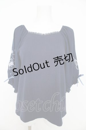 画像: axes femme / ＳＡＪＯＵ刺繍プルオーバー  紺 Y-26-02-27-032-AX-TO-SZ-ZY