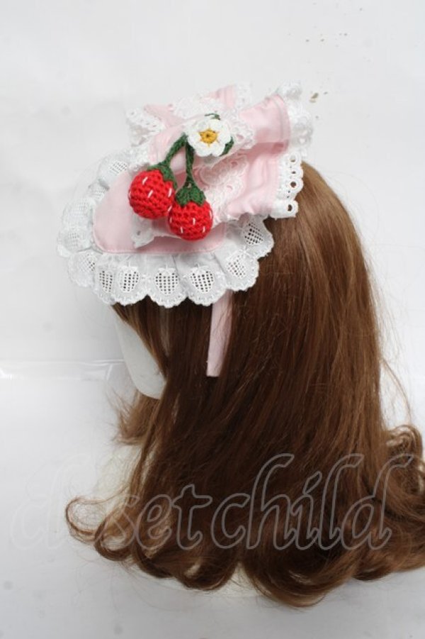 画像2: BABY, THE STARS SHINE BRIGHT / ゆらゆらいちごのStrawberry Gardenカチューシャ  ピンク Y-26-03-01-089-BA-AC-IG-ZY (2)