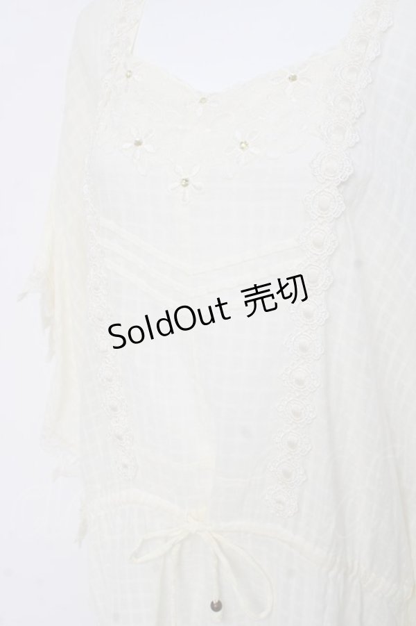 画像3: axes femme / 格子柄シアーポンチョトップス  生成り Y-26-03-01-142-AX-TO-SZ-ZY (3)