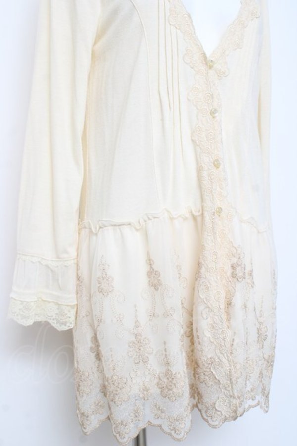 画像3: axes femme / 裾フラワー刺繍ロングカーディガン  生成り Y-26-03-01-146-AX-TO-SZ-ZY (3)