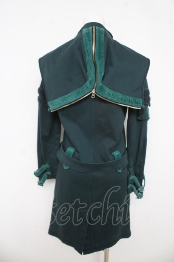 画像2: Ozz On / フード付きベルトデザイントレンチコート  グリーン Y-26-03-03-098-OO-CO-SZ-ZY (2)