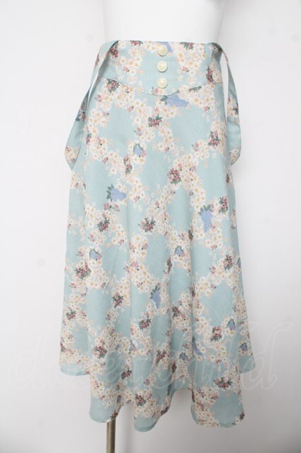 画像1: Fi.n.t / サスペンダー付きレトロフラワーチェック柄スカート  サックス Y-26-03-03-141-CA-SK-SZ-ZY (1)