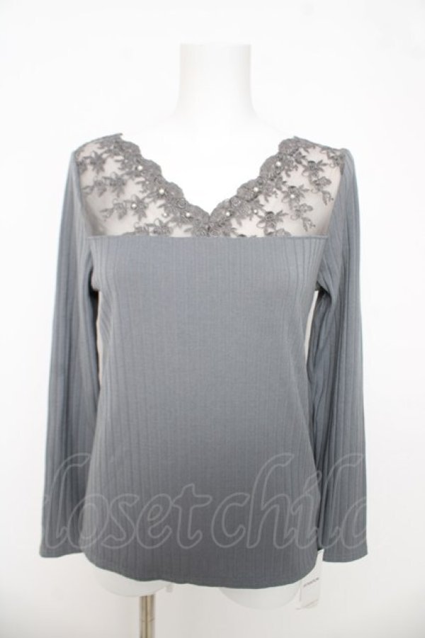 画像1: axes femme / 薔薇レースインナープルオーバー  グレー Y-26-03-03-034-AX-TO-SZ-ZY (1)