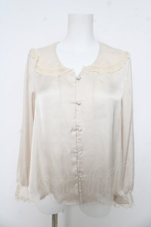 画像: F i.n.t / レースセーラー襟サテンブラウス  生成り Y-26-03-03-042-CA-BL-SZ-ZY