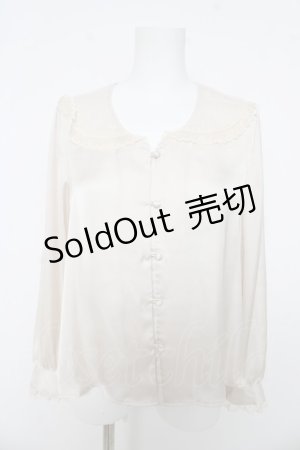 画像: F i.n.t / レースセーラー襟サテンブラウス  生成り Y-26-03-03-042-CA-BL-SZ-ZY