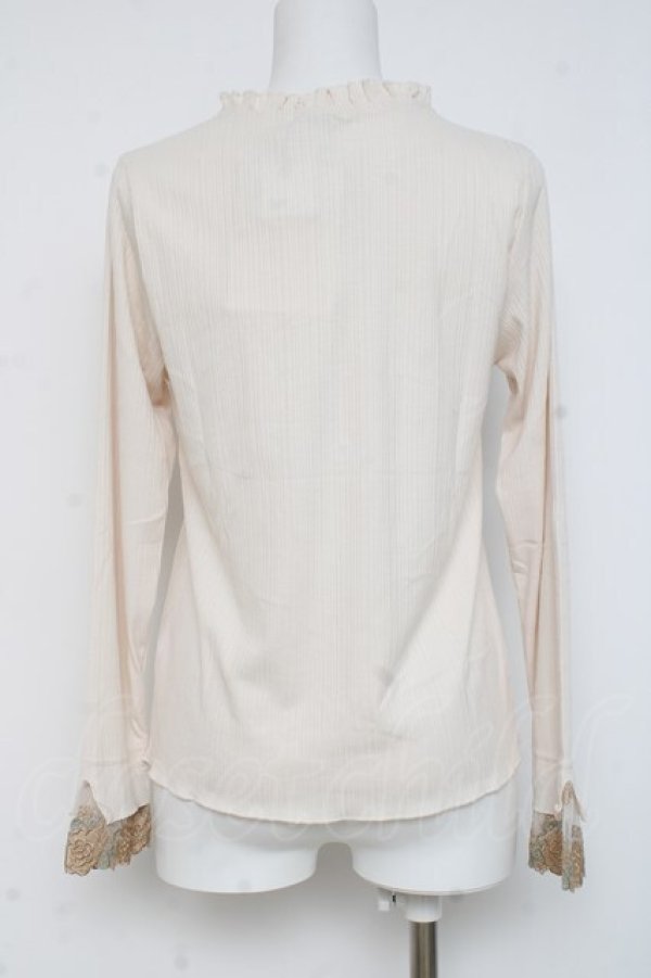 画像2: axes femme / 刺繍レース袖プチスタンドプルオーバー  生成り Y-26-03-06-100-AX-TO-SZ-ZY (2)