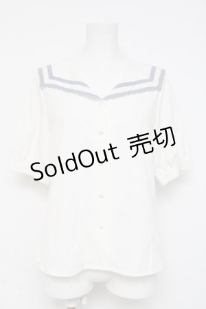 画像: F i.n.t / レースライン使いセーラーブラウス F オフホワイト Y-26-03-06-117-CA-BL-SZ-ZY