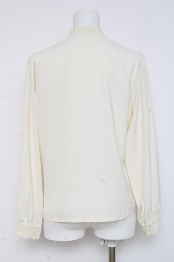 画像2: an another angelus / ショールカラーボウタイブラウス F アイボリー Y-26-03-06-119-CA-BL-SZ-ZY (2)
