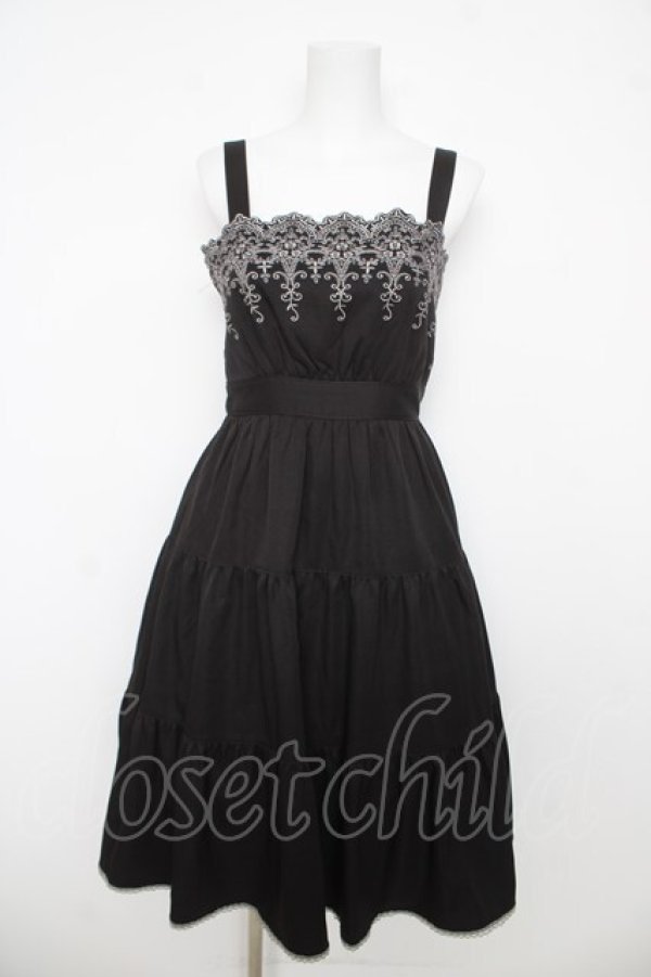 画像1: axes femme POETIQUE / スカラップ刺繍キャミワンピース M 黒 Y-26-03-06-157-AX-OP-SZ-ZY (1)