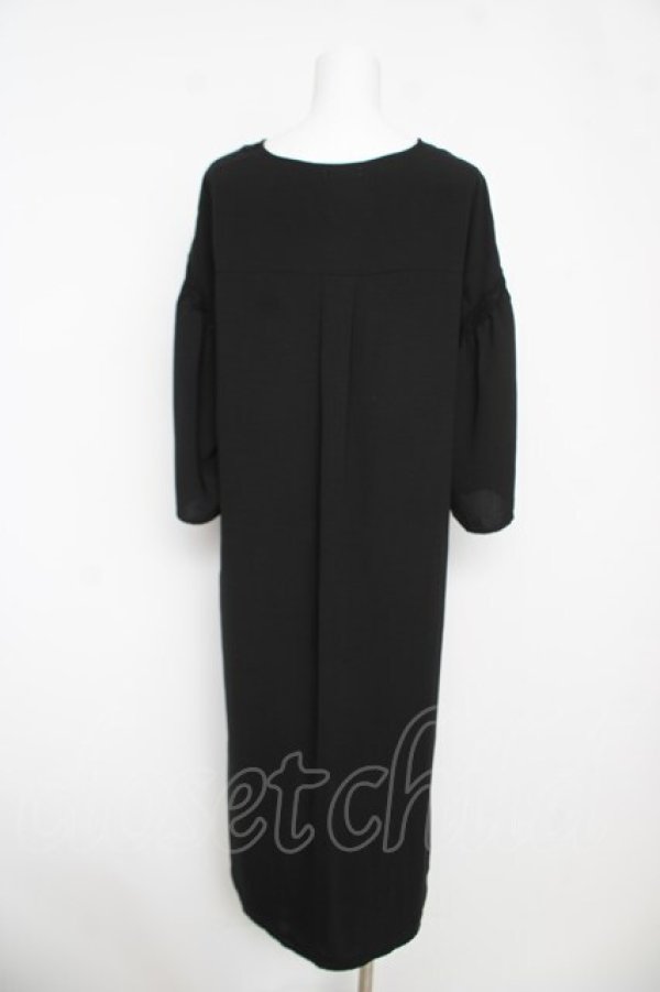 画像2: axes femme / チャイナ釦ゆったりロングワンピース M 黒 Y-26-03-06-162-AX-OP-SZ-ZY (2)