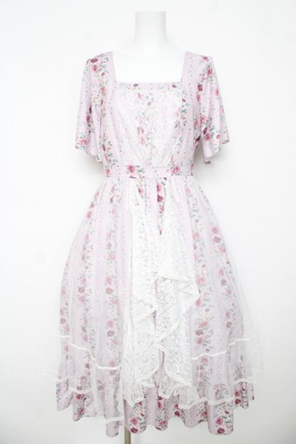 画像1: axes femme / 薔薇柄ラッフルチュールワンピース  ピンク Y-26-03-06-174-AX-OP-SZ-ZY (1)