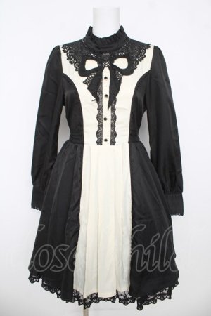 画像: axes femme kawaii / リボンレースブロッキングワンピース  黒 Y-26-03-06-182-AX-OP-SZ-ZY