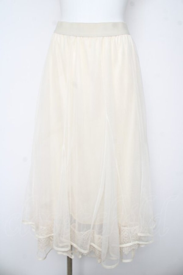 画像1: axes femme / 裾刺繍チュールスカート  生成り Y-26-03-06-229-AX-SK-SZ-ZY (1)
