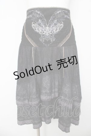 画像: OZZ ANGELO / プリント入りレースフィッシュテールスカート  黒 Y-26-03-06-256-OO-SK-SZ-ZY