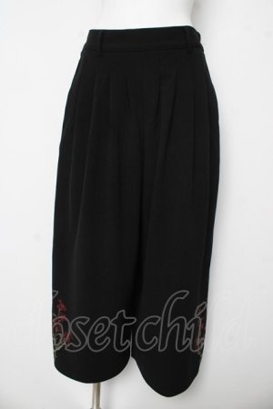 画像: axes femme / リリー刺繍タック入ワイドパンツ F 黒 Y-26-03-06-274-AX-PA-SZ-ZY