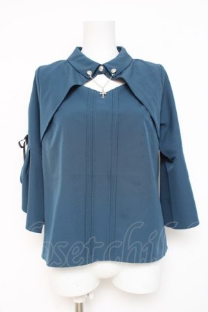 画像: axes femme POETIQUE / クロスチャーム付フレア袖ブラウス M グリーン Y-26-03-09-047-AX-BL-SZ-ZY