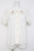 画像1: Amavel / ティーセット刺繍入り配色リボンタイ付半袖ブラウス F 白 Y-26-03-09-099-CA-BL-SZ-ZY (1)
