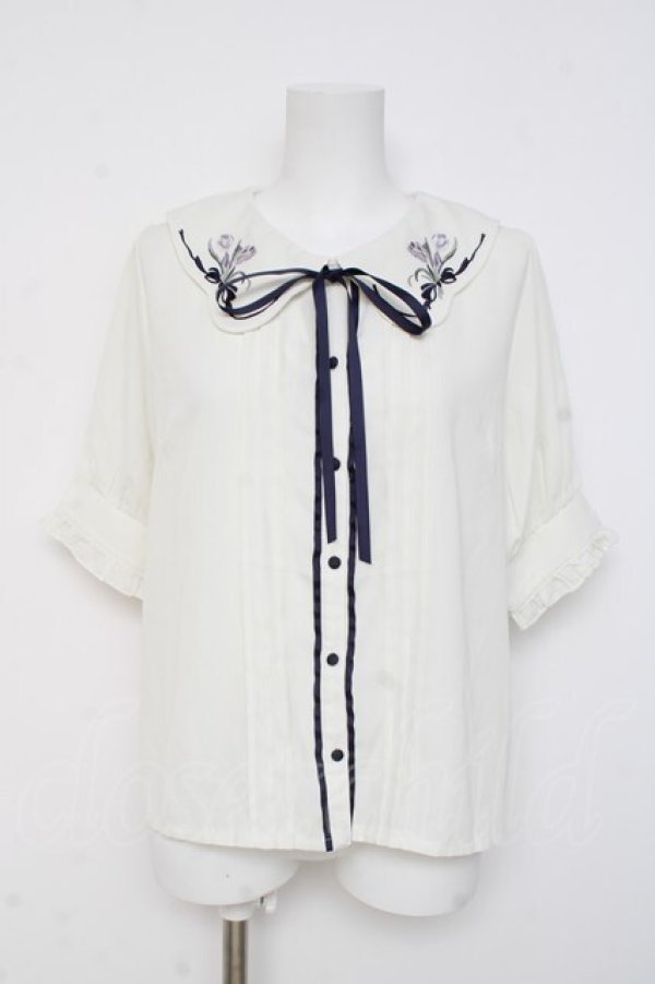 画像1: axes femme POETIQUE / チューリップ刺繍ブラウス M 紺 Y-26-03-09-014-AX-BL-SZ-ZY (1)