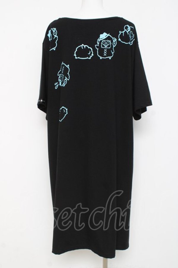 画像2: SEX POT ReVeNGe / ひつじプリントカットワンピース F 黒 Y-26-03-09-127-SP-OP-SZ-ZY (2)