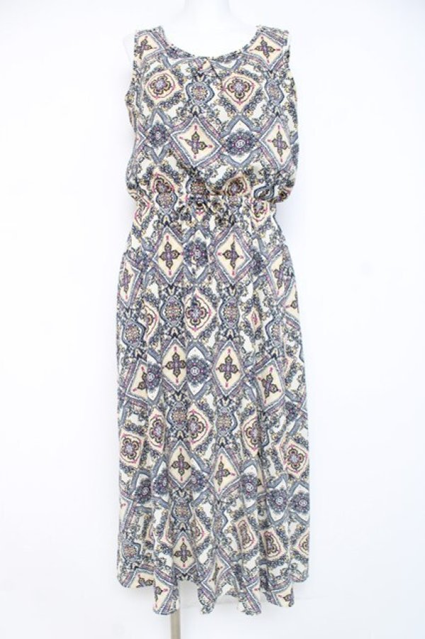 画像1: axes femme / バンダナ柄ワンピース  生成り Y-26-03-09-183-AX-OP-SZ-ZY (1)