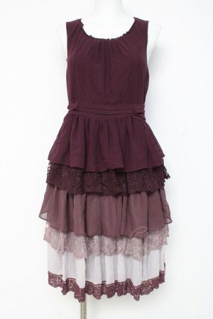 画像: axes femme / グラデーションティアードワンピース  ワイン Y-26-03-09-184-AX-OP-SZ-ZY