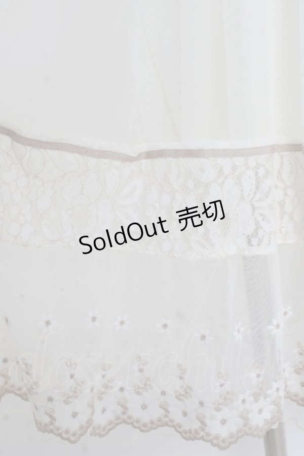 画像4: axes femme / お花チュール使いワンピース  生成り Y-26-03-09-186-AX-OP-SZ-ZY (4)