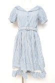 画像1: axes femme POETIQUE / ストライプレイヤード風ワンピース M サックス Y-26-03-09-218-AX-OP-SZ-ZY (1)