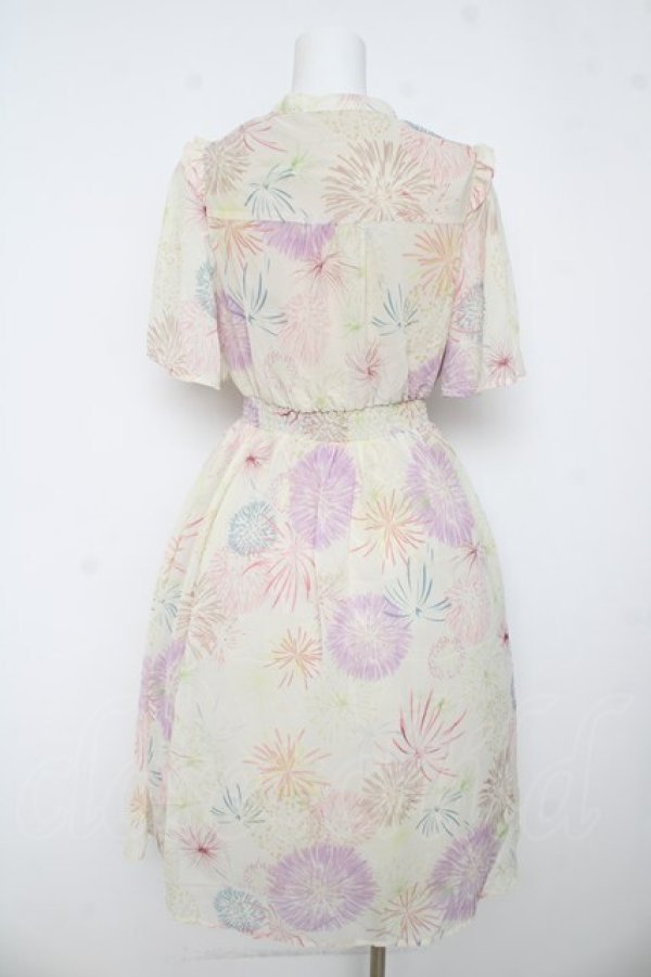 画像2: axes femme / 花火柄ワンピース F 生成り Y-26-03-11-018-AX-OP-SZ-ZY (2)