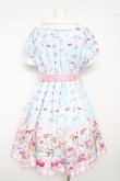 画像2: axes femme kawaii / mikko illustration × axes femme KAWAII ダイナーカフェワンピース M サックス Y-26-03-11-024-AX-OP-SZ-ZY (2)