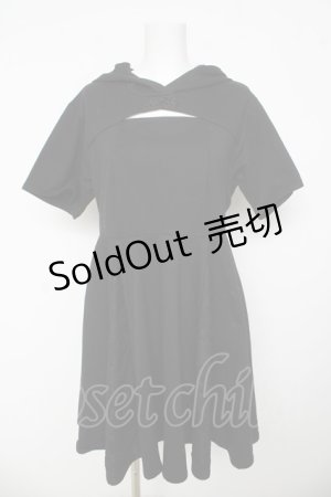 画像: axes femme / カットアウトパーカーワンピース F 黒 Y-26-03-13-097-AX-OP-SZ-ZY