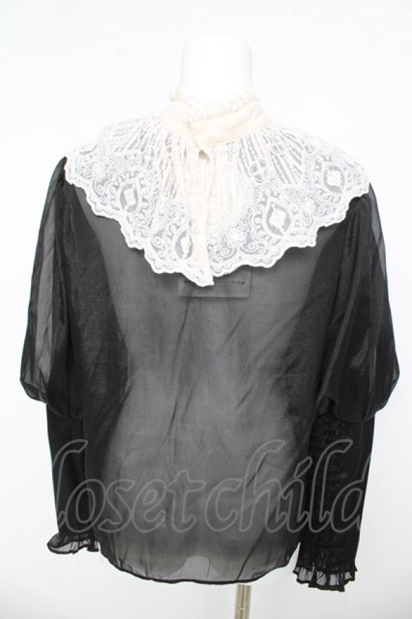 画像2: axes femme NOSTALGIE / レース襟付シフォンブラウス F 黒 Y-26-03-13-002-AX-BL-SZ-ZY (2)