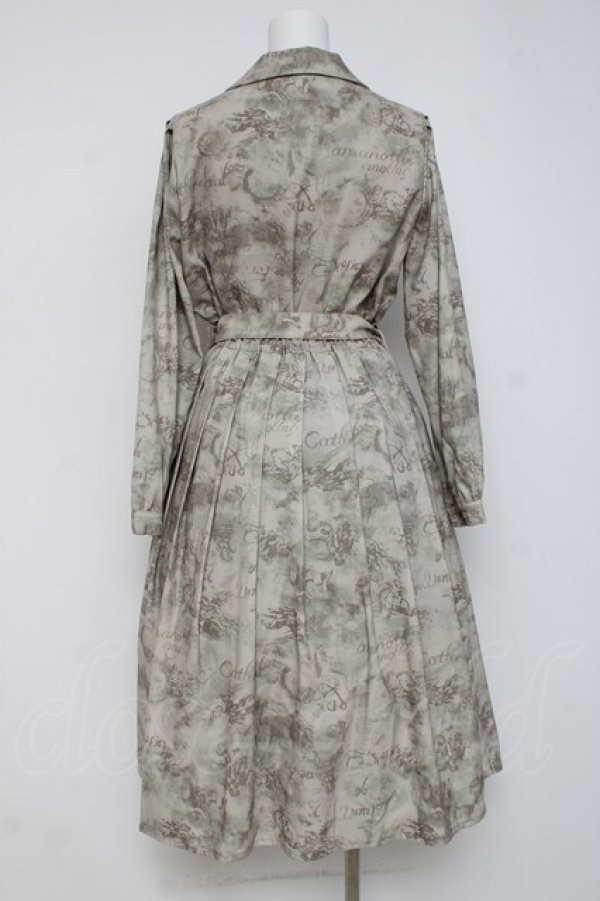 画像2: an another angelus / エンジェル柄ダブル釦ワンピース F カーキベージュ Y-26-03-16-109-CA-OP-SZ-ZY (2)