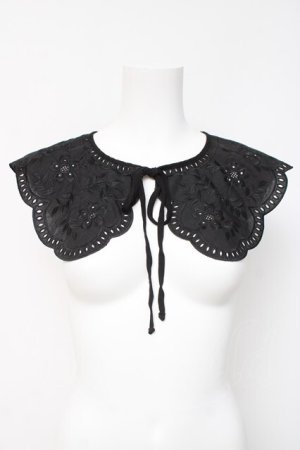 画像: axes femme / スカラップ付け襟  黒 Y-26-03-16-025-AX-ZA-SZ-ZY