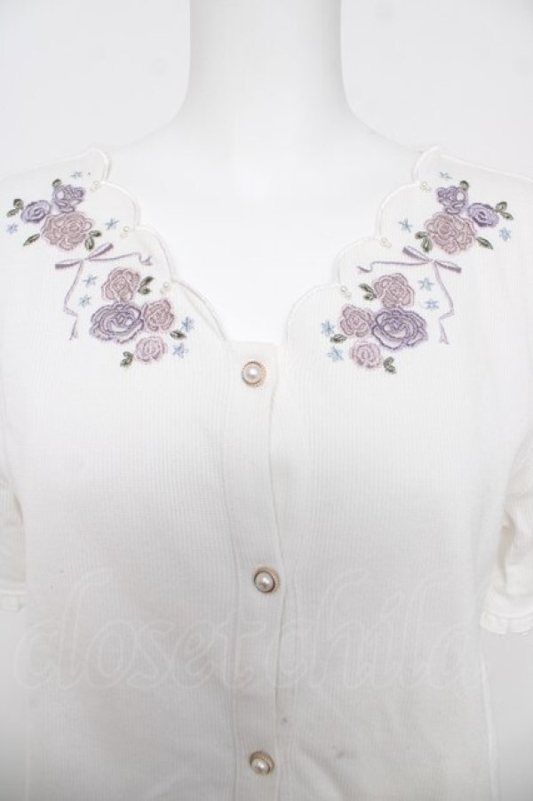 画像3: axes femme / ローズ刺繍カットカーディガン M 白 Y-26-03-18-055-AX-TO-SZ-ZY (3)