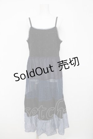 画像: axes femme NOSTALGIE / 配色ティアードキャミワンピース F ブルー Y-26-03-18-093-AX-OP-SZ-ZY