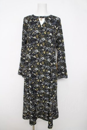 画像: axes femme / 小花プリントチョーカーワンピース M 黒 Y-26-03-18-116-AX-OP-SZ-ZY