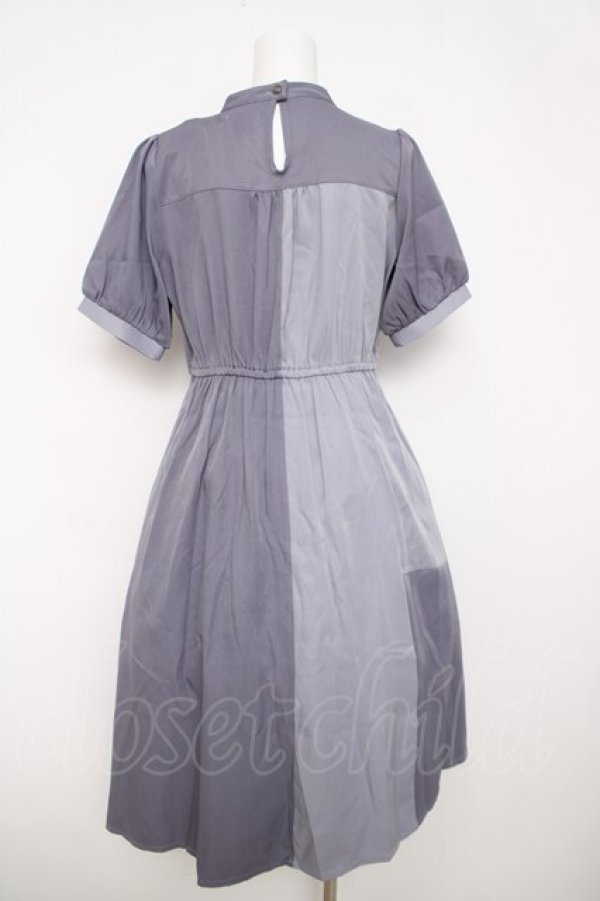 画像2: axes femme / チョーカー風バイカラーワンピース F ラベンダー Y-26-03-18-119-AX-TO-SZ-ZY (2)