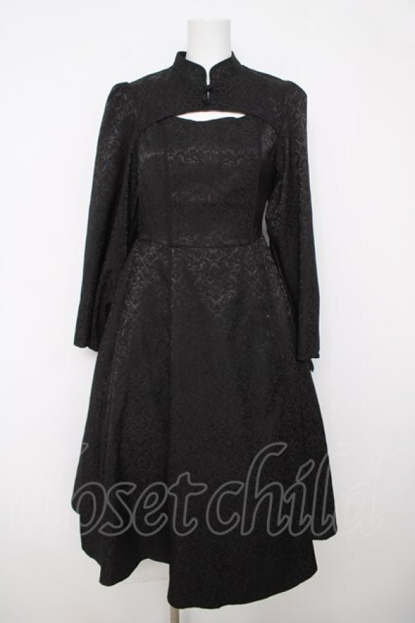 画像1: axes femme POETIQUE / チャイナスリット袖ロングワンピース  黒 Y-26-03-18-127-AX-OP-SZ-ZY (1)