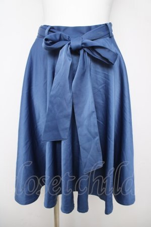 画像: axes femme / サテンサーキュラースカート F ブルー Y-26-03-18-193-AX-SK-SZ-ZY