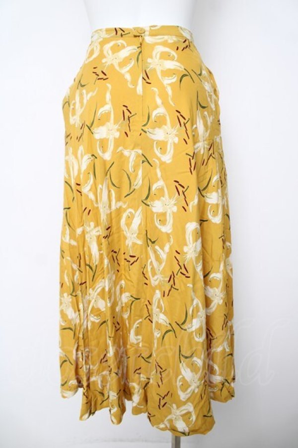 画像2: INGEBORG / 百合柄スカート  イエロー Y-26-03-18-206-LO-SK-SZ-ZY (2)
