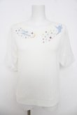 画像1: axes femme / ピーター・パン/刺繍トップス F 生成り Y-26-03-18-041-AX-TO-SZ-ZY (1)