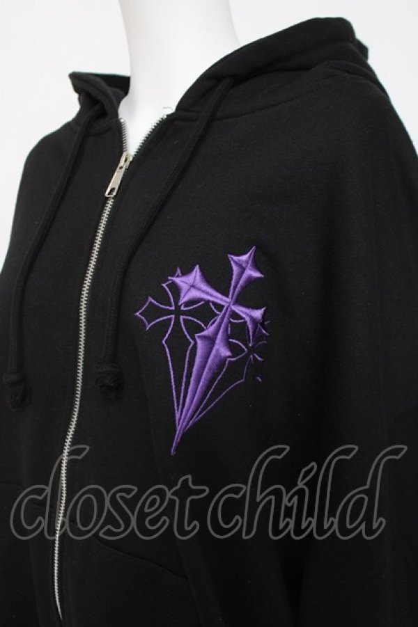画像2: REFLEM / クロス刺繍ZIPパーカー F ブラック/パープル Y-26-03-20-066-PU-TO-SZ-ZY (2)