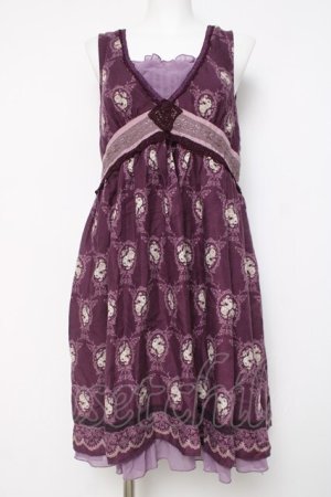 画像: axes femme / ブローチ付きオーナメント柄ワンピース M 紫 Y-26-03-20-080-AX-OP-SZ-ZY