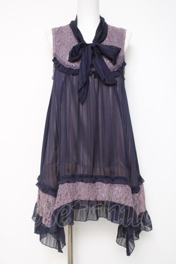 画像1: axes femme / シャドーストライプリボンワンピース M 紫 Y-26-03-20-084-AX-OP-SZ-ZY (1)